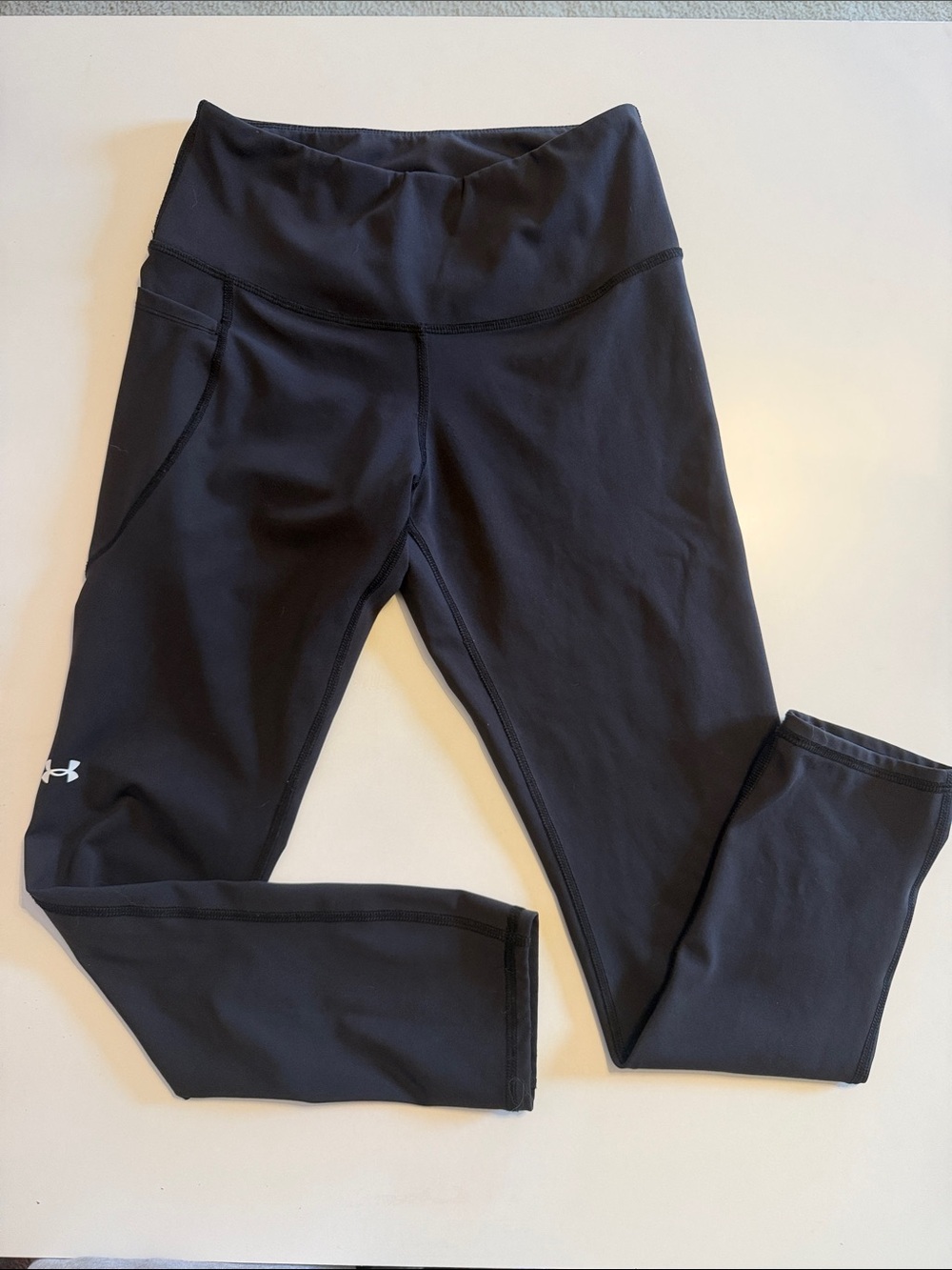 Under Armour Black Compression Leggings with Side Pocket